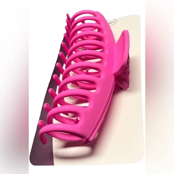 Claw Clip - Picture 2 of 3